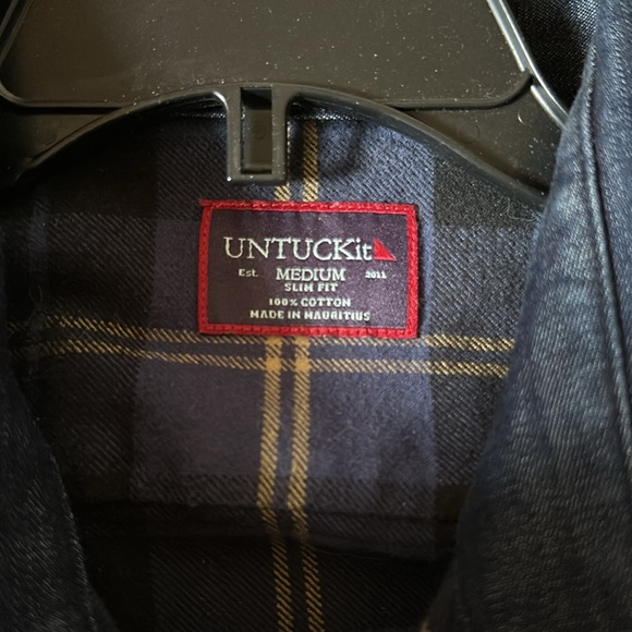 Men’s Slim Fit Flannel UNTUCKit Shirt - Picture 2 of 6